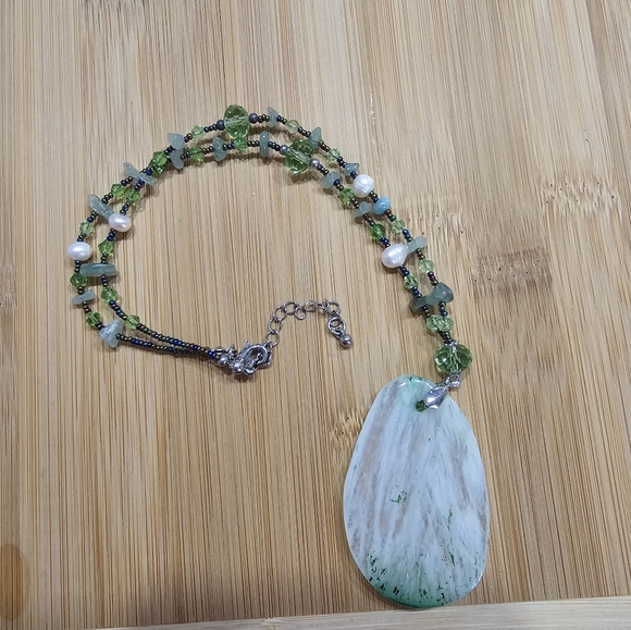 Pink and Green Gemstone and Glass Bead Artisan Necklaces Bundle Set - Picture 8 of 14